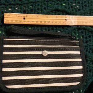 Lands’ end small wallet. Good used condition